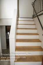 2205 Wildwood Pl in Lincoln, NE - Building Photo - Building Photo