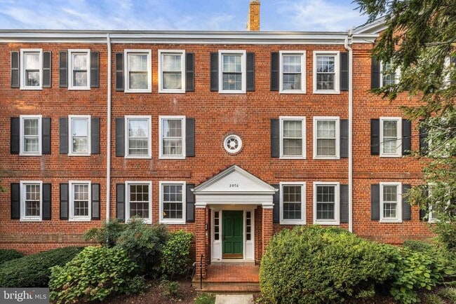 property at 2970 S Columbus St