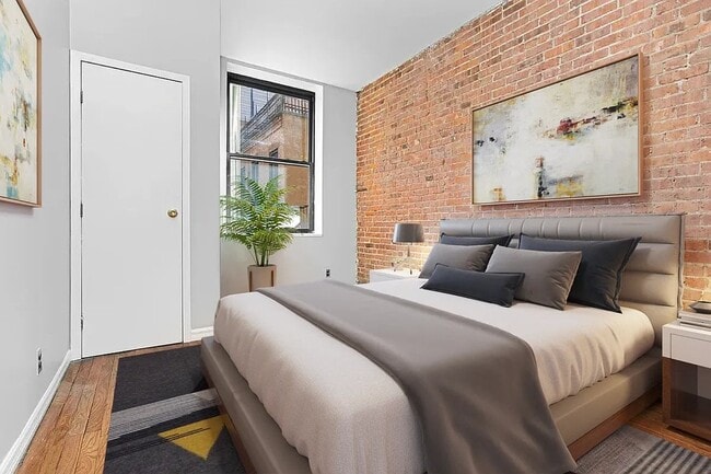 354 E 19th St, Unit 3C in New York, NY - Building Photo - Building Photo