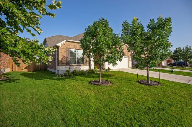 3504 De Torres Cir in Round Rock, TX - Foto de edificio - Building Photo