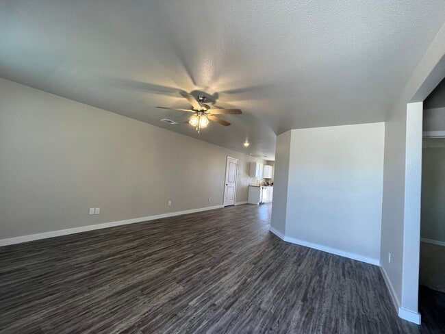7531 33rd Pl in Lubbock, TX - Building Photo - Building Photo