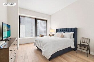 75 Wall St in New York, NY - Building Photo - Building Photo