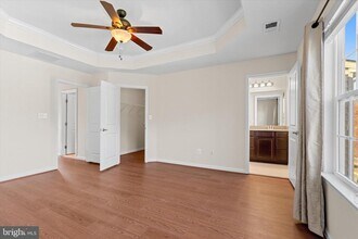 4382 Daisy Reid Ave in Woodbridge, VA - Building Photo - Building Photo