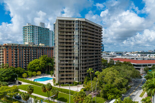 Yacht Harbour Apartments