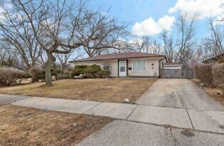 583 Andover St in Chicago Heights, IL - Building Photo