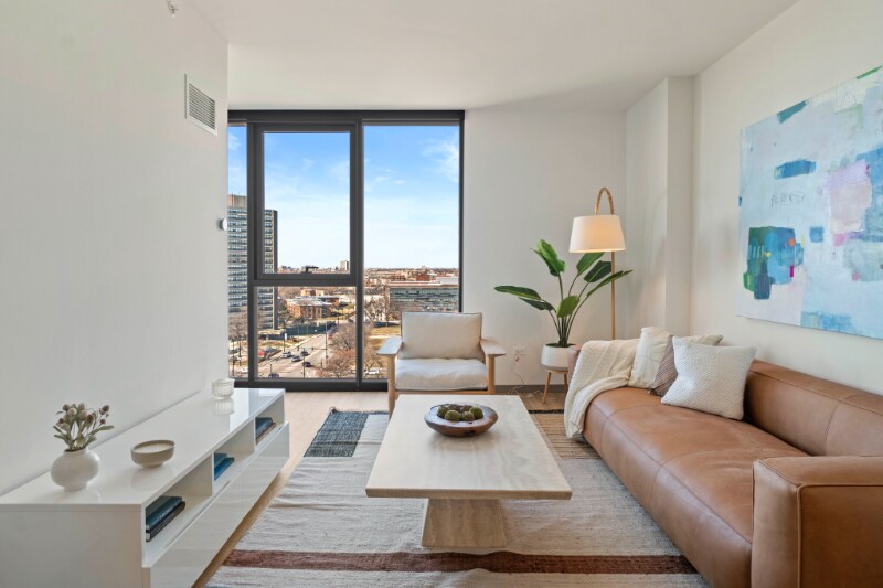 533 S Damen Ave in Chicago, IL - Building Photo