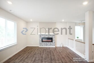 27710 219th Pl SE in Maple Valley, WA - Building Photo - Building Photo