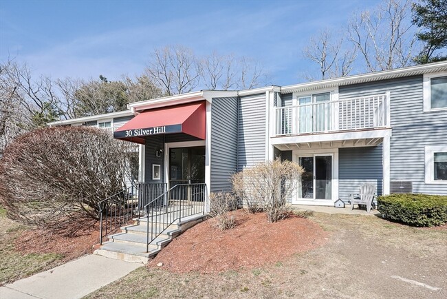 30 Silver Hill Ln in Natick, MA - Building Photo - Building Photo