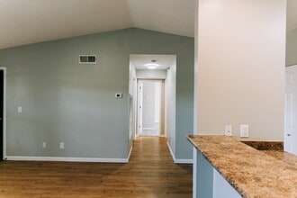 McCarty Place Apartments in Lafayette, IN - Building Photo - Building Photo