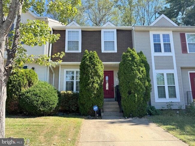 property at 105 Staunton Ct