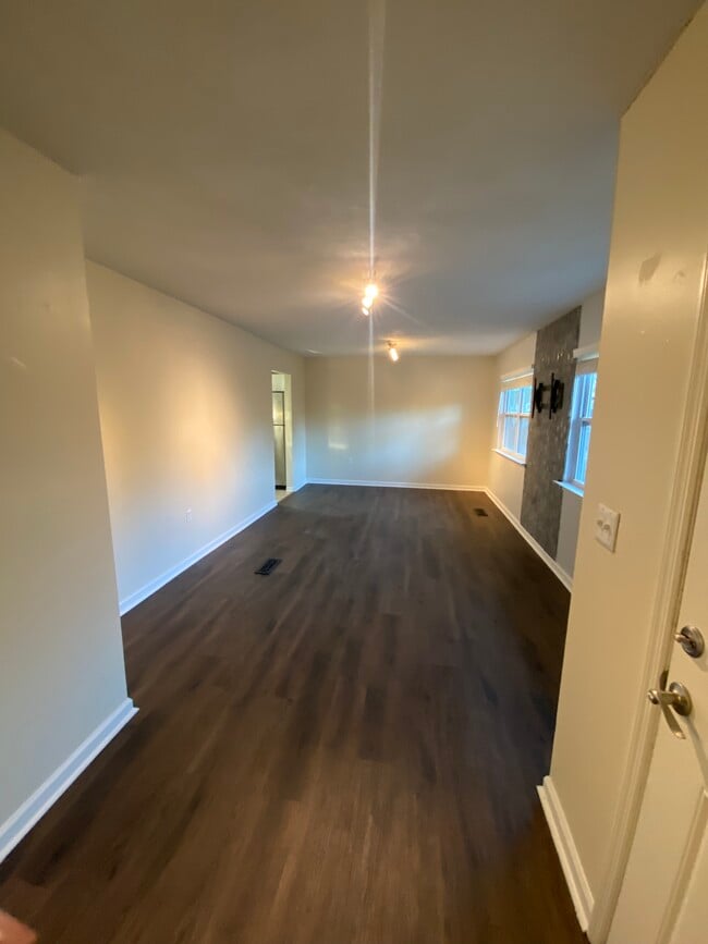 319 Bermuda Rd in Tallahassee, FL - Building Photo - Building Photo