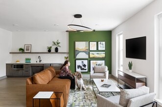 Park Montgomery West in Silver Spring, MD - Foto de edificio - Building Photo