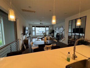 5707 Schuler St in Houston, TX - Building Photo - Building Photo