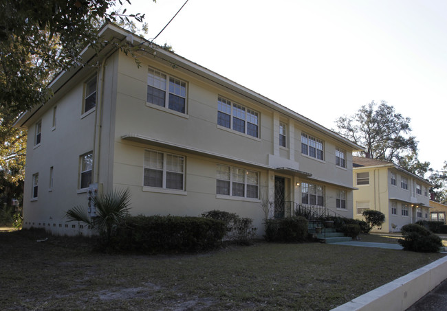 1531-1541 Larue Ave in Jacksonville, FL - Building Photo - Building Photo