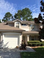 1816 Cross Pines Dr in Orange Park, FL - Building Photo