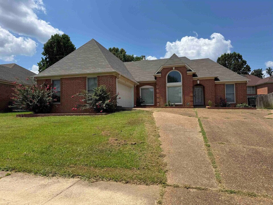 783 N Ericson Rd in Memphis, TN - Building Photo