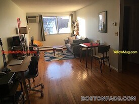 14 Murdock St, Unit 3-4 in Somerville, MA - Building Photo