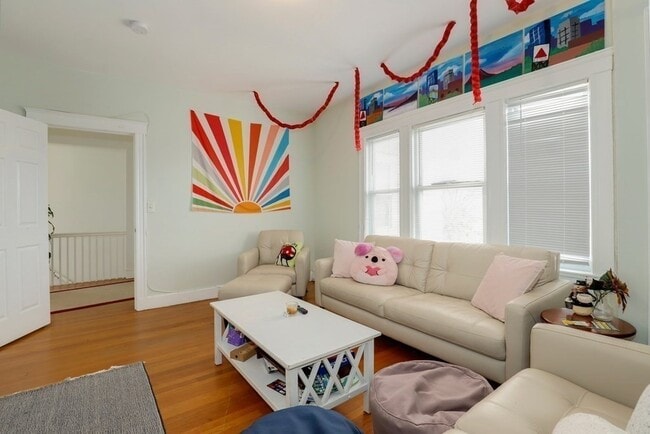 property at 62 Algonquin Rd