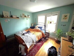 21 Sartwell in Somerville, MA - Building Photo - Building Photo