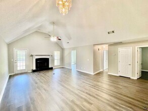213 Bayside Dr in Warner Robins, GA - Building Photo - Building Photo