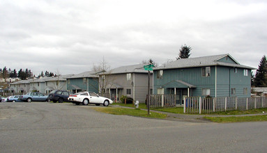 Beck Duplexes in Tacoma, WA - Building Photo - Building Photo