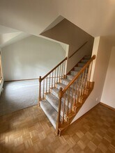 636 W Briarknoll Ct in Saukville, WI - Building Photo - Building Photo