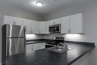 540 Chestnut St in Manchester, NH - Building Photo - Building Photo