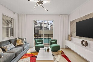 2464 Reading Trail in Kissimmee, FL - Building Photo