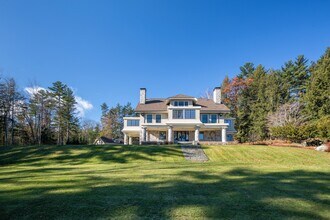 39 Rockcraft in Sebago, ME - Building Photo - Building Photo