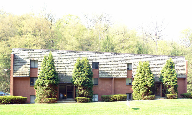 2972 Harts Run Rd in Allison Park, PA - Building Photo - Building Photo