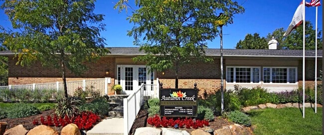 Autumn Creek Apartment Homes in Fort Wayne, IN - Foto de edificio - Building Photo