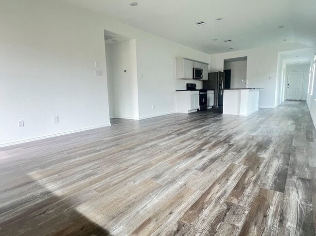 property at 5930 Cypress Hts Dr