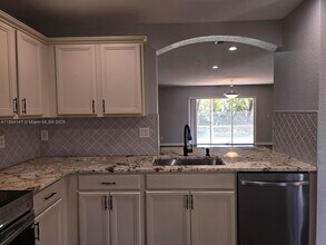 6132 Southard St in West Palm Beach, FL - Building Photo - Building Photo