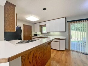 12940 Exley Ave in Apple Valley, MN - Building Photo - Building Photo
