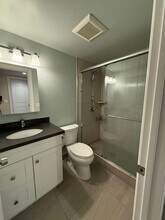 349 Monticello St in San Francisco, CA - Foto de edificio - Building Photo