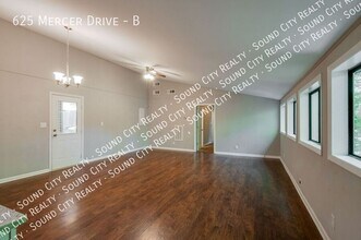 625 Mercer Dr in Nashville, TN - Building Photo - Building Photo