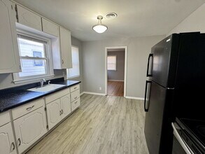 307 Prairie St in Ottawa, IL - Foto de edificio - Building Photo