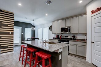 3838 Beltingham Bend Wy in Fulshear, TX - Foto de edificio - Building Photo