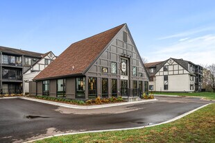 430 Mendota in West St. Paul, MN - Building Photo