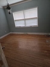 322 3rd Ave in Madison, MN - Building Photo - Building Photo