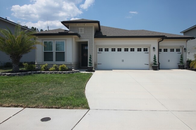 property at 1975 Amberly Dr