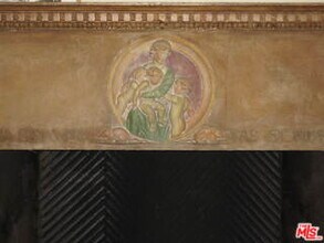 1355 Laurel Ave in West Hollywood, CA - Building Photo - Building Photo