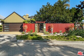 5008 Valley Ridge Ave in Los Angeles, CA - Building Photo - Building Photo