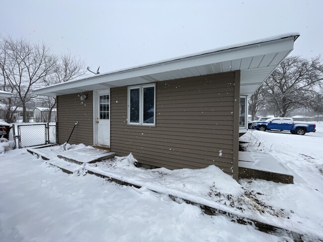 8112 Grafton Ave S in Cottage Grove, MN - Building Photo - Building Photo