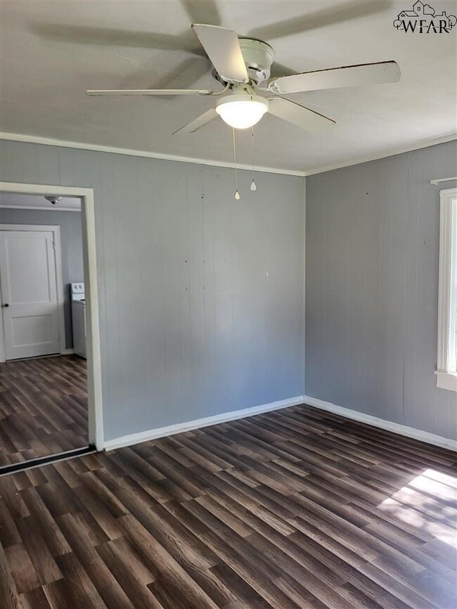 property at 1015 Roosevelt St