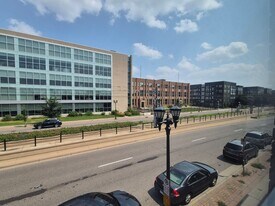 1912 University Ave W in St. Paul, MN - Building Photo
