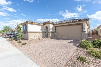 15427 W Windward Ave in Goodyear, AZ - Building Photo - Building Photo