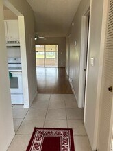 114 Lake Nancy Dr in West Palm Beach, FL - Building Photo - Building Photo