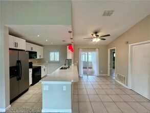 3261 Bo Jeremy Dr in Orlando, FL - Building Photo - Building Photo