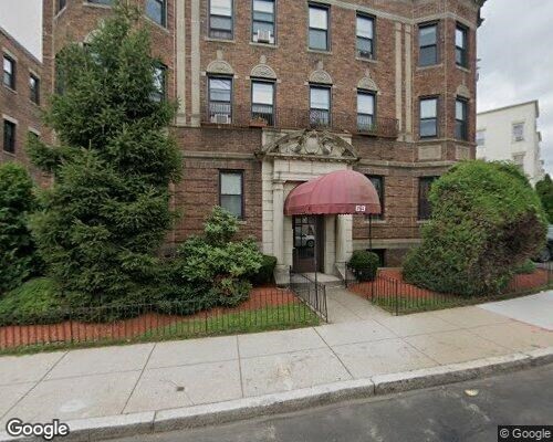 69 Quint Ave, Unit #5 in Boston, MA - Foto de edificio - Building Photo